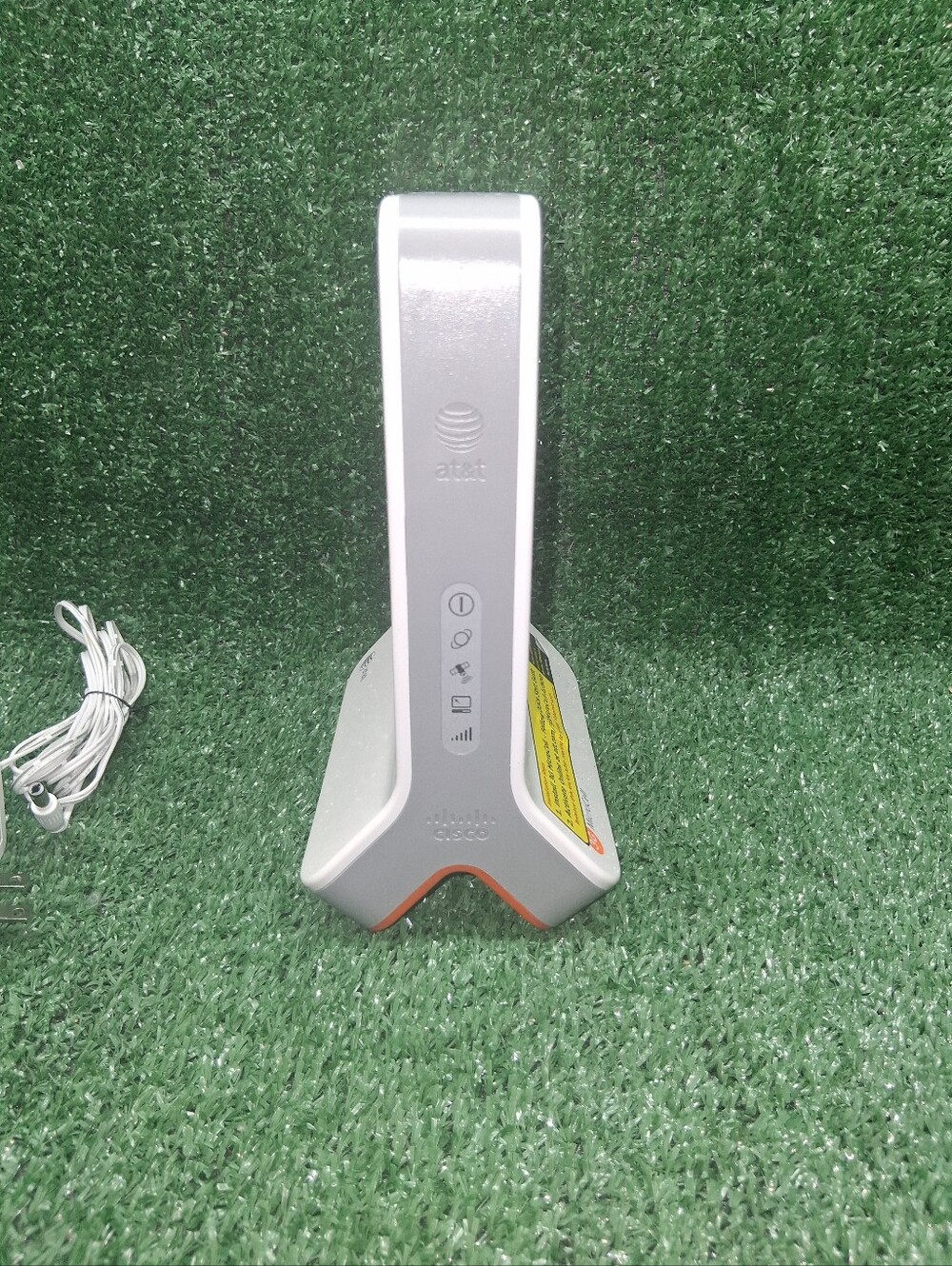 Cisco AT&T 3G MicroCell DPH153-AT Cellular Service Extender – Complete – Tested - Picture 3 of 6